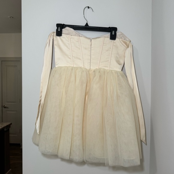 Oh Polly Reine Off Shoulder Tulle Skirt Mini Dress in Ivory - Picture 3 of 8